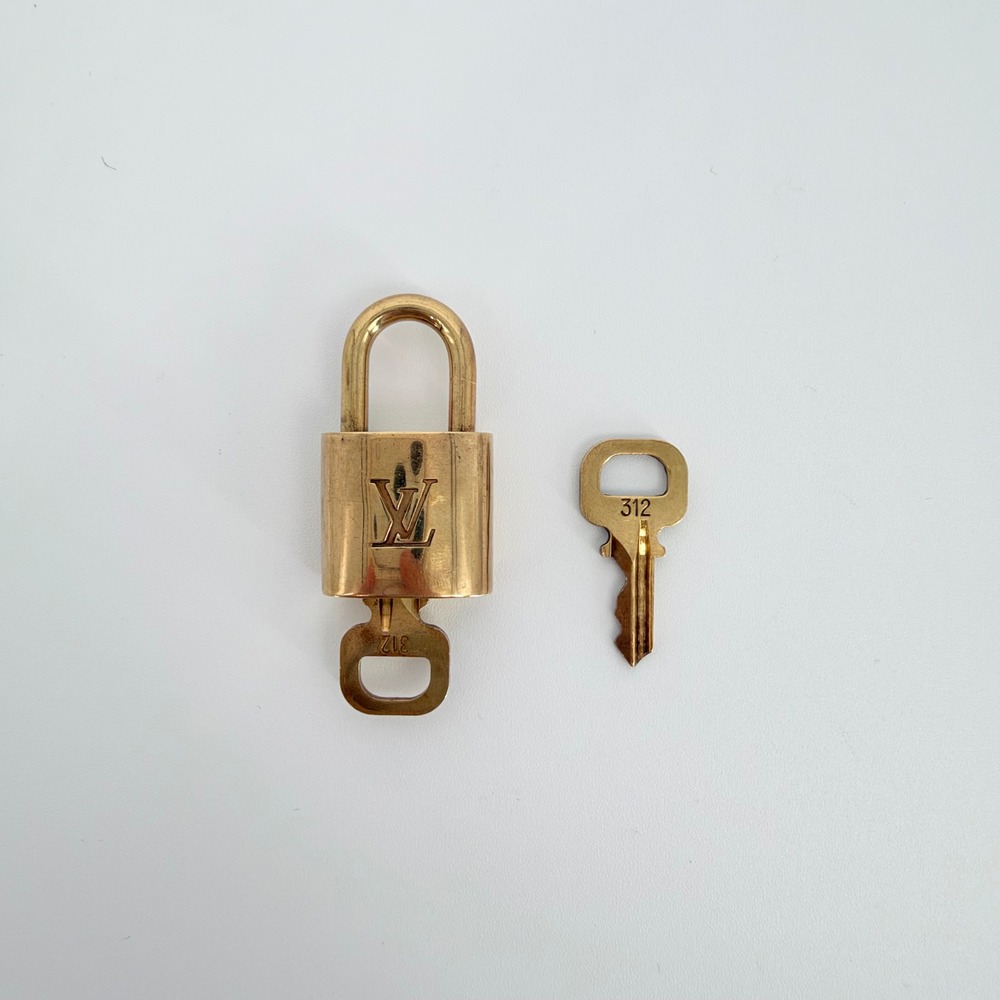 Louis Vuitton Padlock and Keys Set Brass Gold 312 Luggage Accessory Luxury